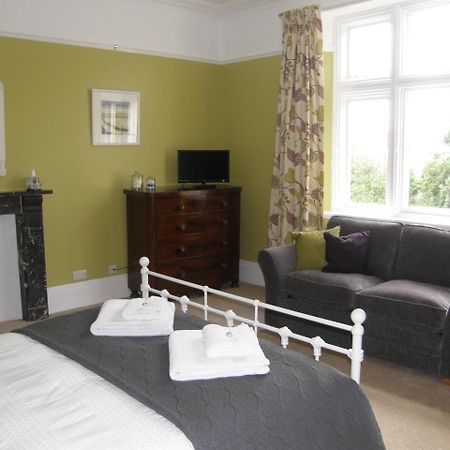 The Old Vicarage B & B Barnstaple Exterior photo